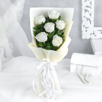 Heavenly 6 White Roses Bunch